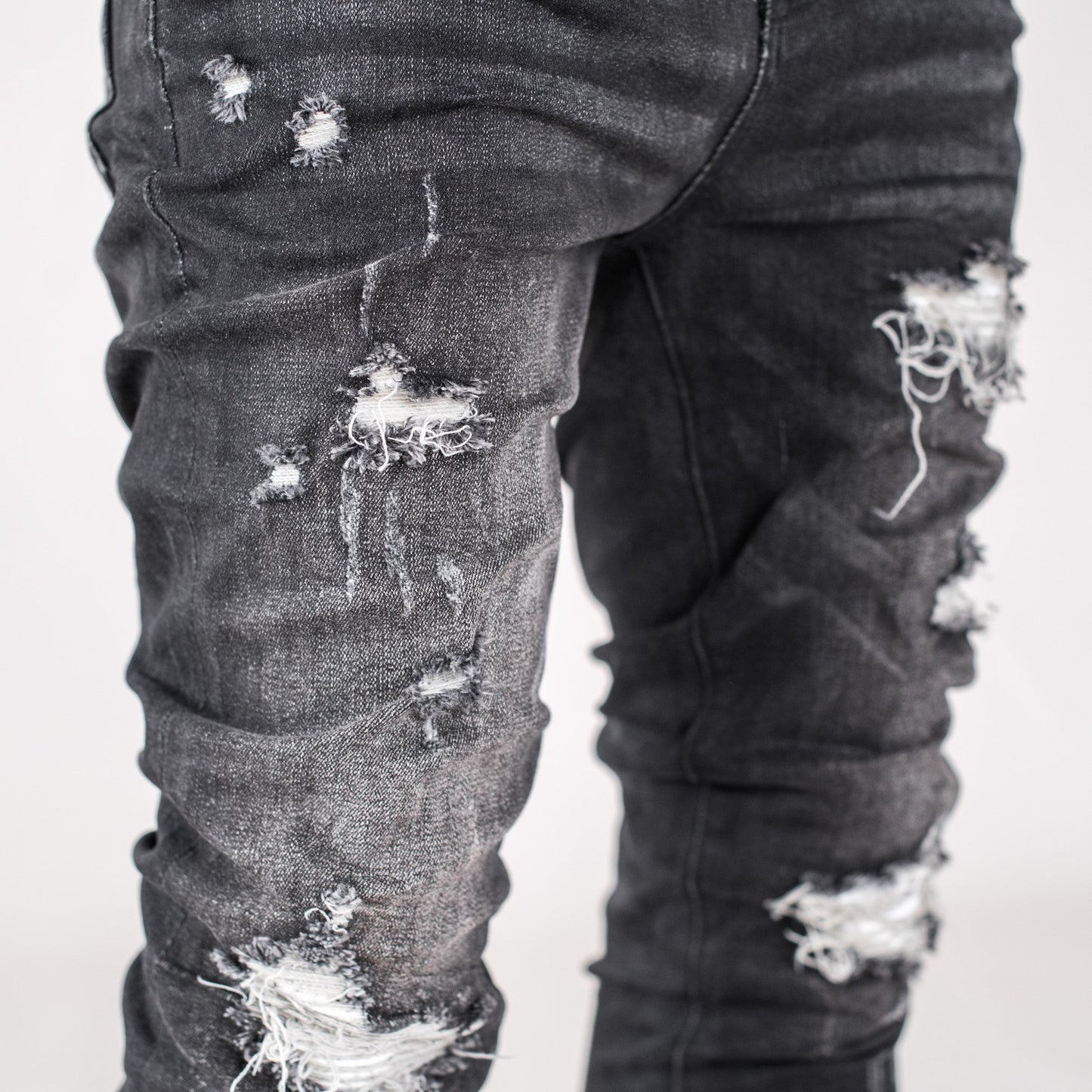 Gee2 Asphalt Edge Distressed Skinny Jeans