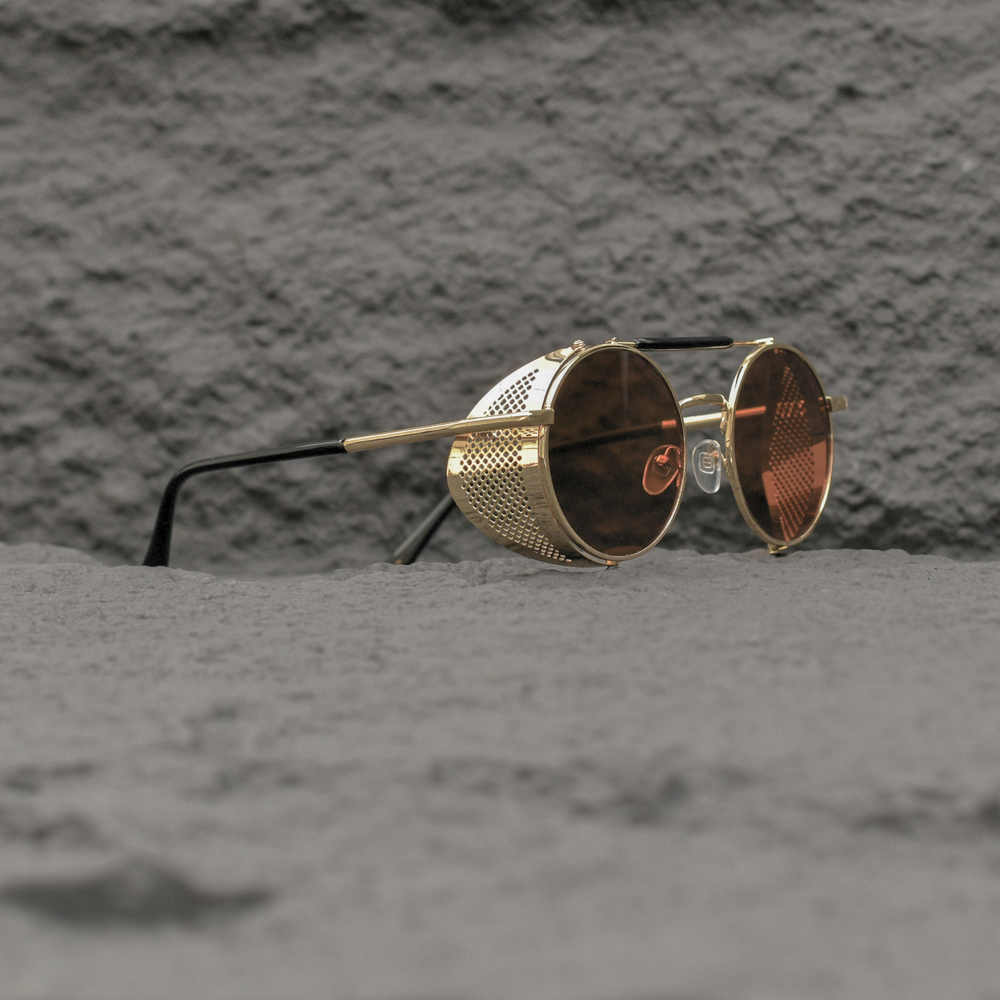 Retro Steampunk Side-Shield Round Sunglasses