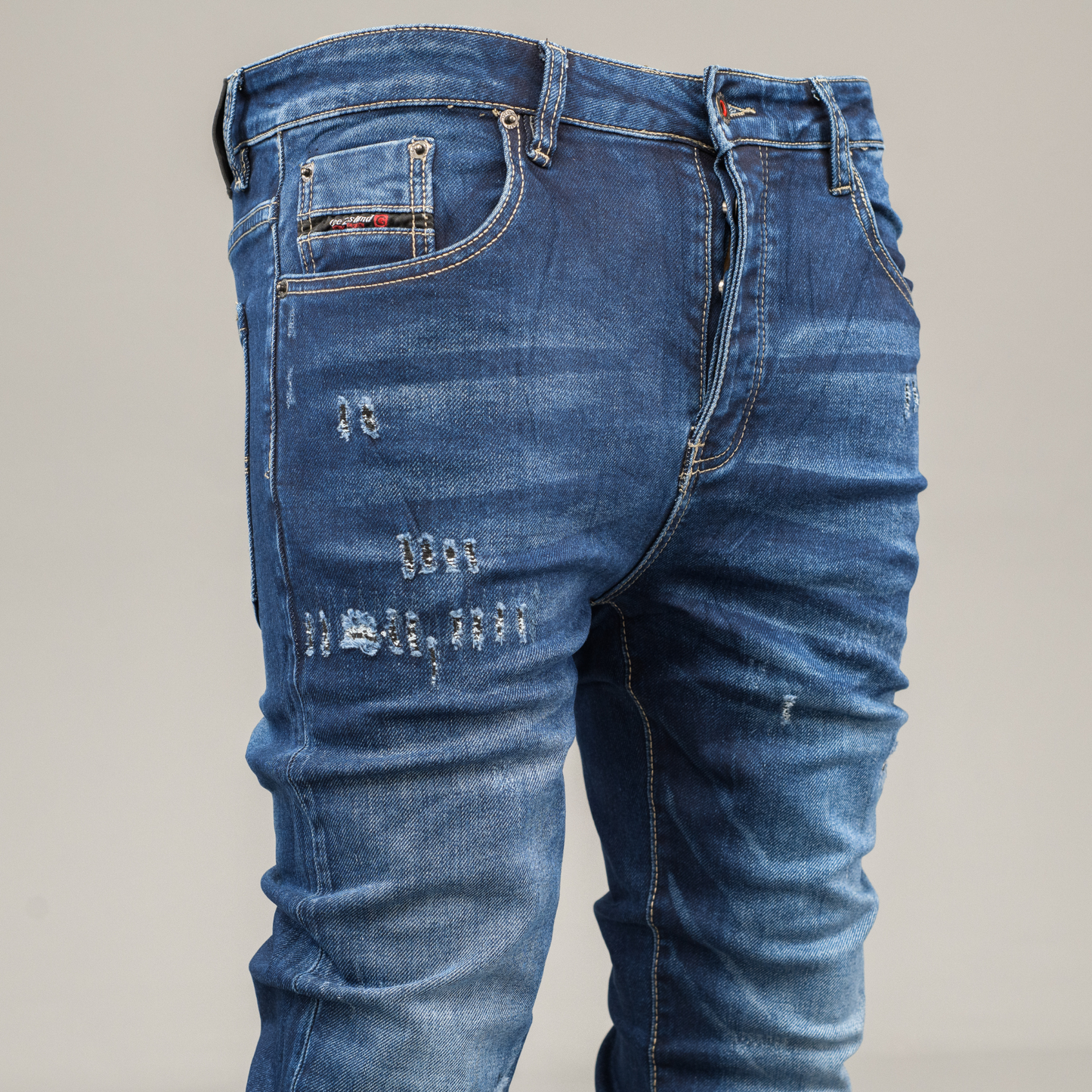 Gee2 Island FS06-2 Distressed Denim Jeans