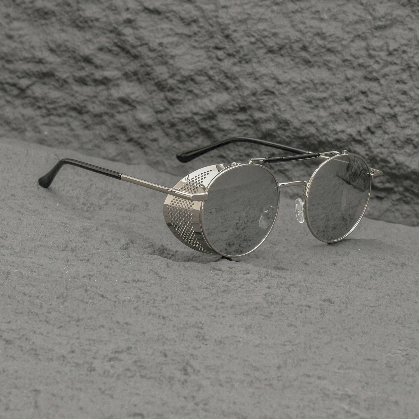 Retro Steampunk Side-Shield Round Sunglasses