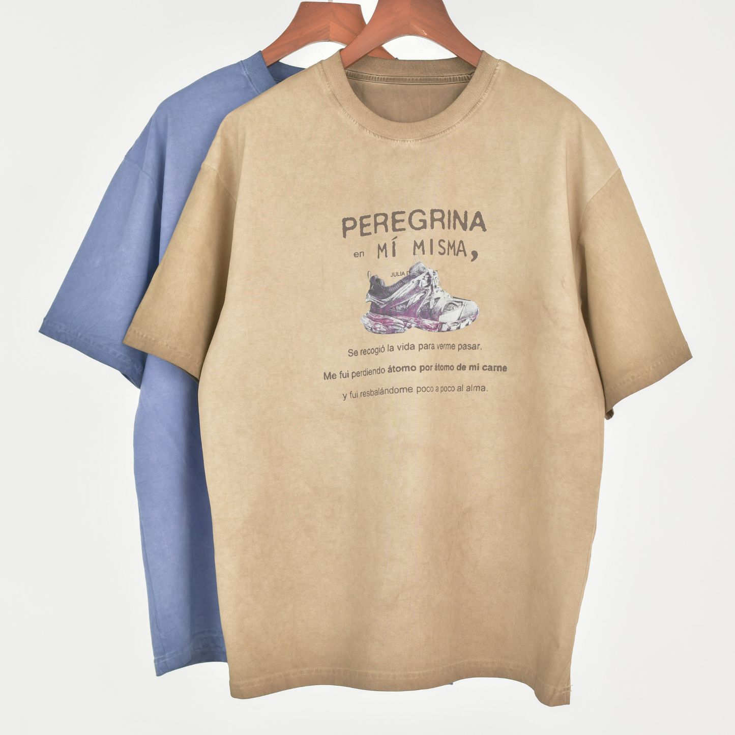 Peregrina Graphic Washed T-shirt