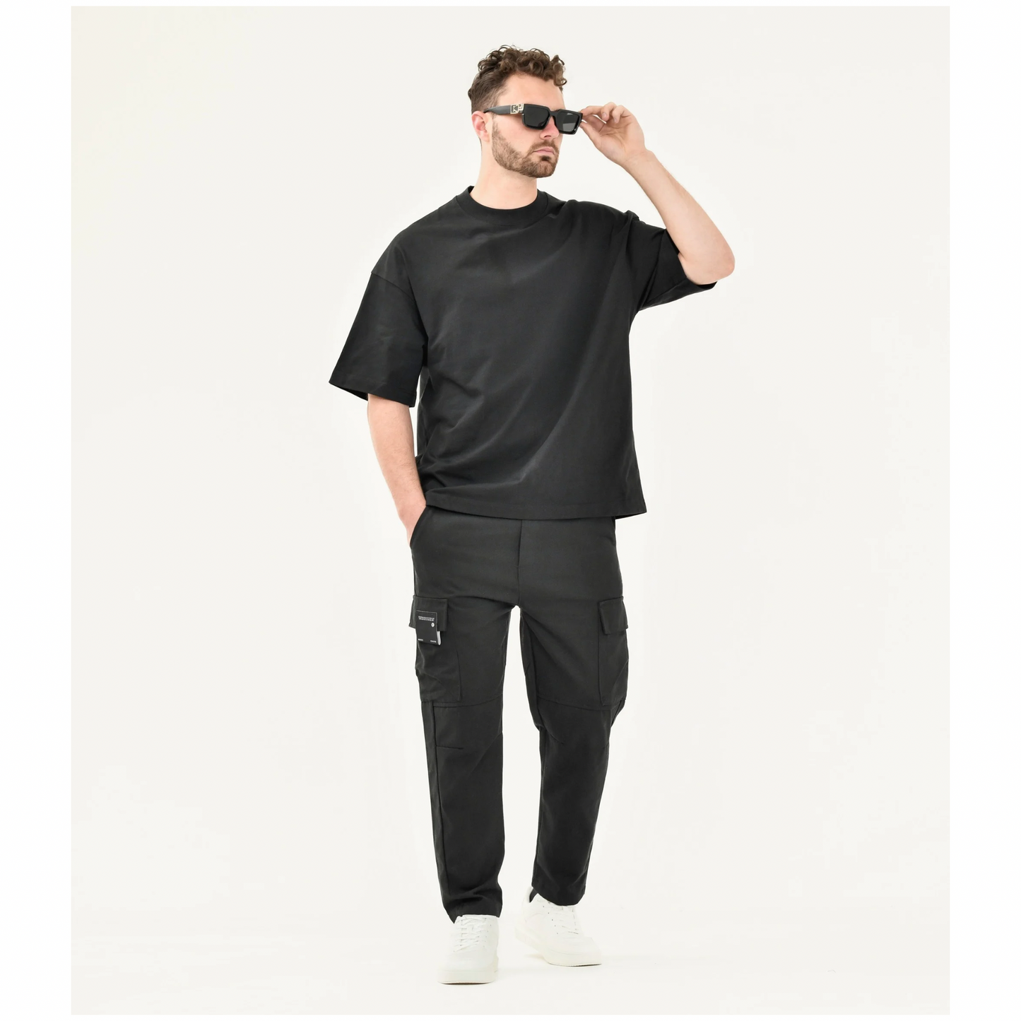 Easel Oversized T-shirt