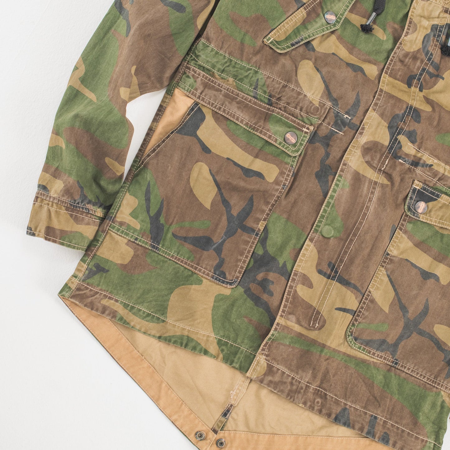 Men’s Classic Woodland Camo Utility Jacket