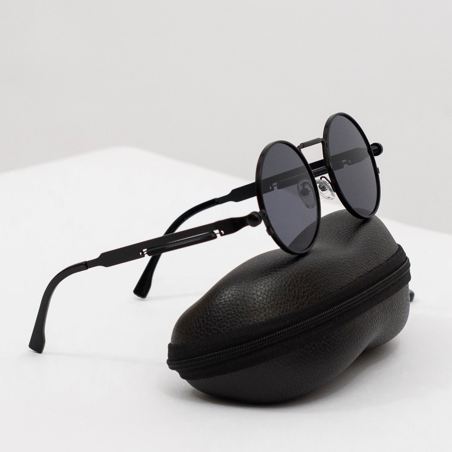 Retro Round Vintage Sunglasses