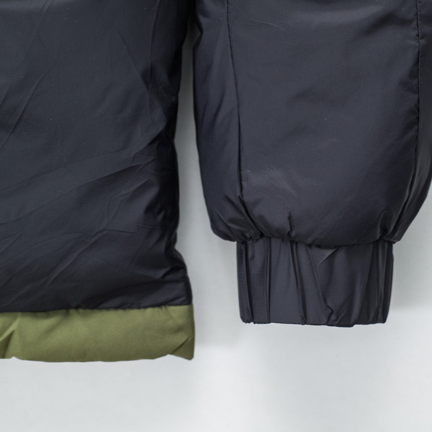 Men's Warm V Homme Puffer Jacket.