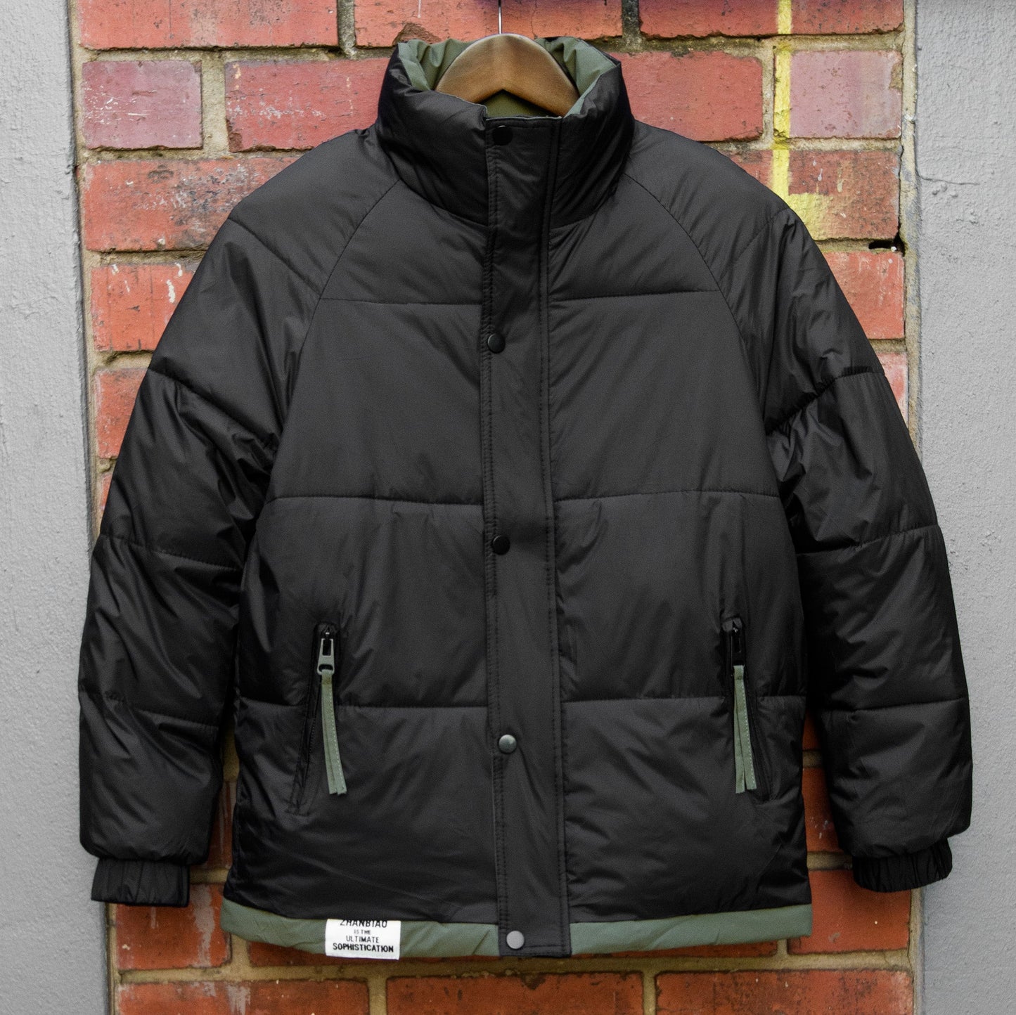 Men's Warm V Homme Puffer Jacket.