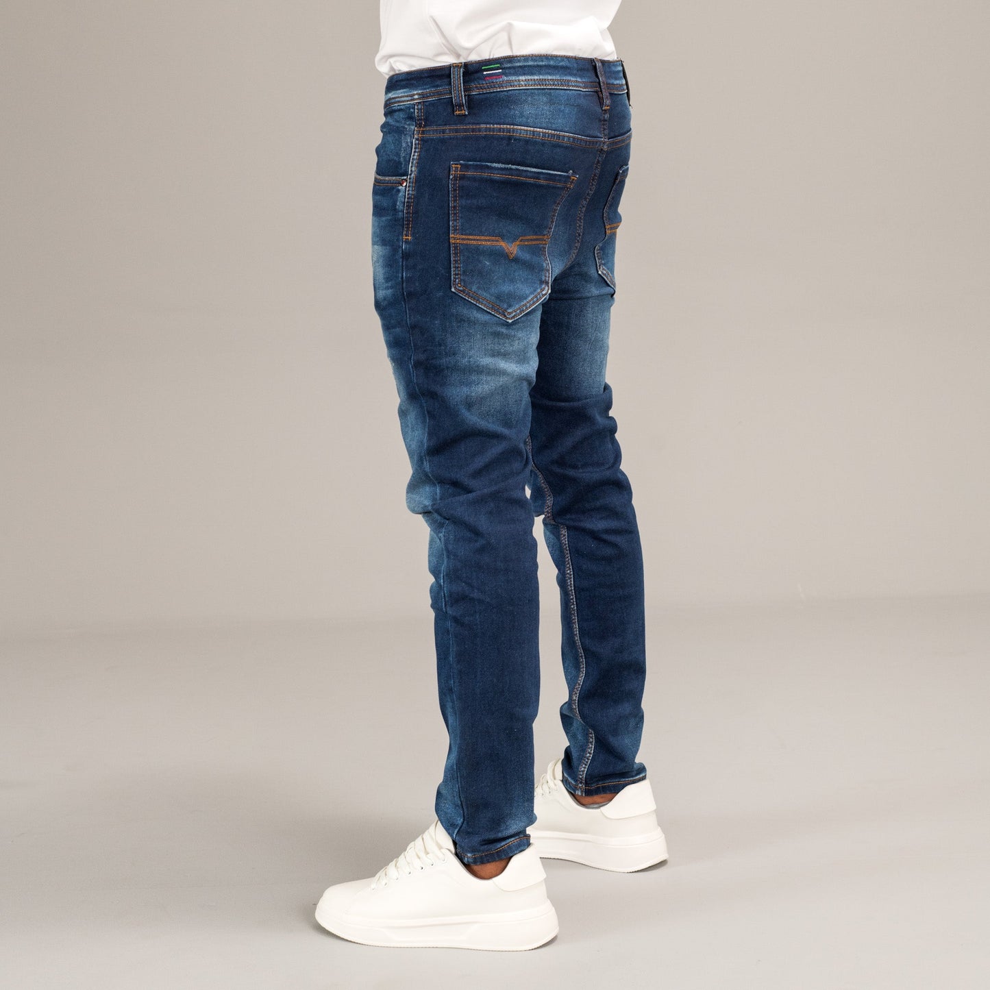 Gee2 Island Indigo Edge Distressed Denim